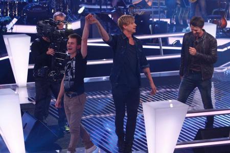 Samu Haber (li.) freut sich mit seinem neuen Schützling René