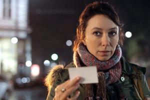 Carmen Moser studiert, hat zwei Kinder und arbeitet als Reinigungskraft