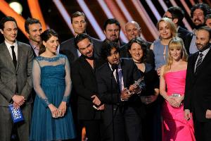 Bei den "People's Choice Awards" im Januar war sie noch mit auf der Bühne: Carol Ann Susi (vordere Reihe, 3. v. re.)