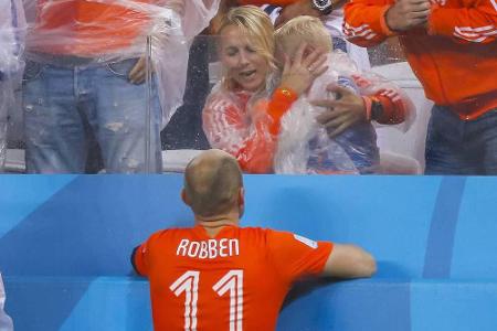 Vergeblich versuchte Arjen Robben am Mittwoch seinen Sohn zu trösten