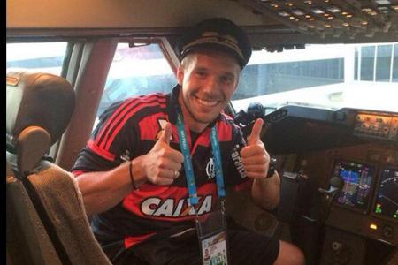 Grüße von Lukas Podolski