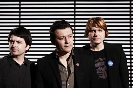 Die Manic Street Preachers veröffentlichen ihr zwölftes Studioalbum