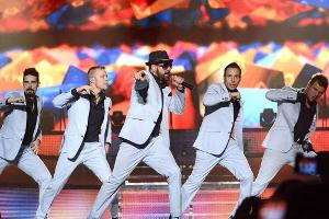 Auf diesen Anblick müssen Fans in Deutschland erstmal verzichten: Die Backstreet Boys live auf der Bühne