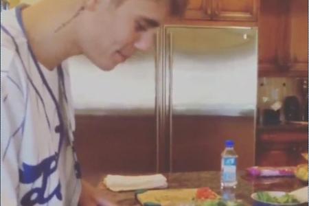 Justin Bieber zeigt, was er in der Küche alles kann