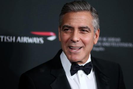 George Clooney: Wurde kürzlich in Solingen am Rücken untersucht