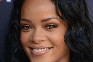 Legt sich mit dem US-Sender CBS an: Rihanna