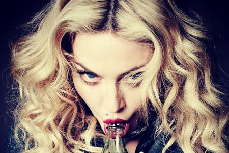 Das Cover des neuen Madonna-Kalenders 2015