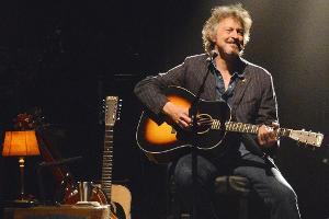 Wolfgang Niedeckens neues Live-Album "Das Märchen vom gezogenen Stecker" ist ein voller Erfolg