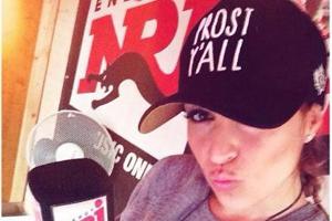 Verena Kerth moderiert vom Oktoberfest