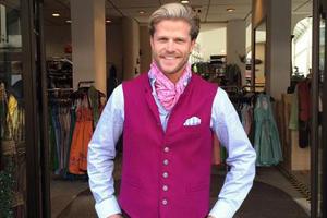 Auch Paul Jankes Outfit war eher gewöhnungsbedürftig