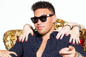 Wer kann Kay Ones Herz erobern?