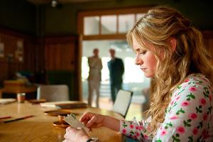 Lehrerin Petra Grust (Julia Jentsch) hat einen schrecklichen Verdacht