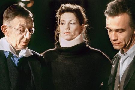 Prof. Koning (Hark Bohm, li.) und Museumsleiterin Anne Klee (Sabine Vitua) können Kommissar Max Ballauf (Klaus J. Behrendt) ...