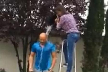 Eine Ladung Wasser für den Ex-