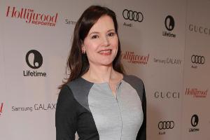 Geena Davis spielte auch mit Susan Sarandon in "Thelma & Louise" und bekam dafür eine Oscar-Nominierung als beste Hauptdarst...