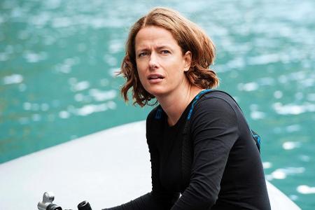 Claudia Michelsen als Geologin Mara, die unter Mordverdacht gerät