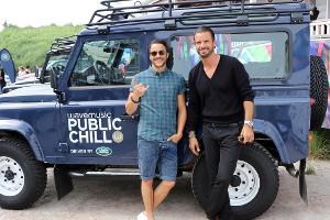 Die beiden Schauspieler Kostja Ullmann (links) und Stephan Luca genossen den Tag in St. Peter Ording