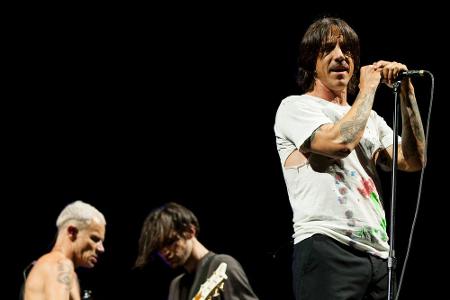 Die Red Hot Chili Peppers bei dem Isle of Wright Festival 2014