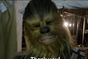 Chewbacca bedankt sich vom "Star Wars"-Set aus für die Spenden