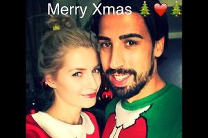 Lena Gercke und Sami Khedira lassen es an Weihnachten outfit-technisch krachen