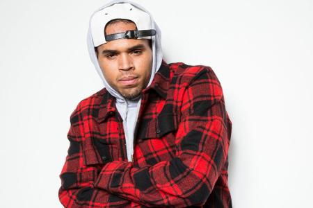 Chrsi Brown erklärt sich gerne via Instagram