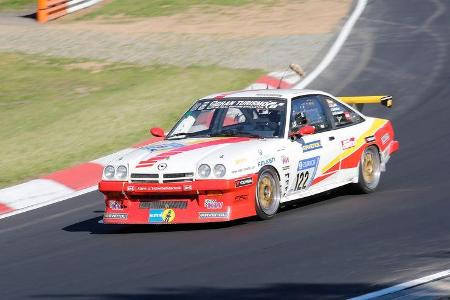 Opel Manta - Startnummer #122 - 24h-Rennen Nürburgring 2017 - Nordschleife - Samstag - 27.5.2017