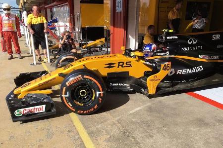 Sergey Sirotkin - Renault - Formel 1 - GP Spanien - 12. Mai 2017