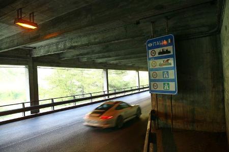 Porsche 911 R - Sportwagen - Sechsganghandschaltung - Saugmotor - Boxer - Test