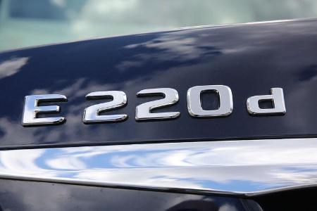 Mercedes E220 d Schriftzug