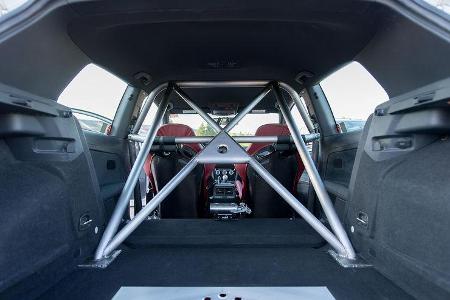 VW Golf GTI RS Concept