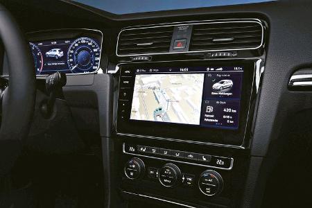 VW Golf Navi