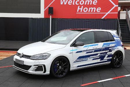 VW Golf GTE Performance Concept