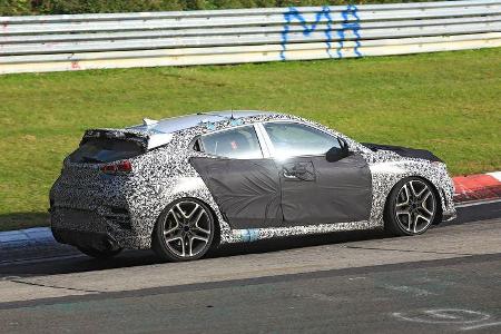 Hyundai Veloster Erlkönig
