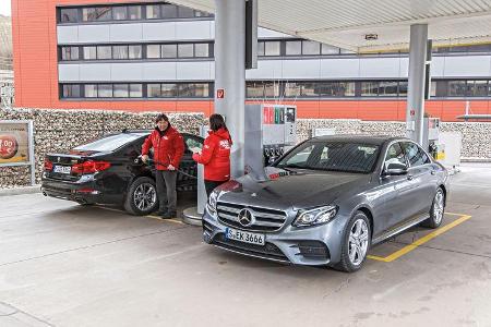 BMW 540i xDrive, Mercedes E 400 4Matic, Testfahrzeuge