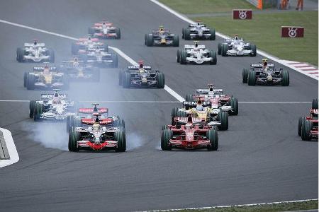Hamilton baut WM-Vorsprung mit Sieg in China&nbsp;aus