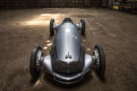 INFINITI Prototype 9