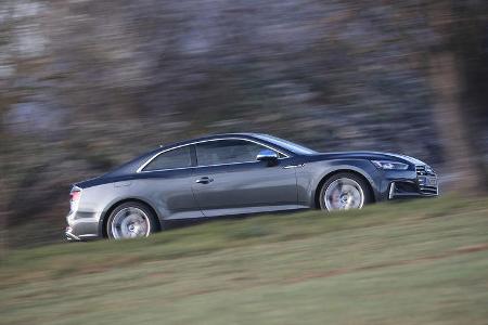 Audi S5, Seitenansicht