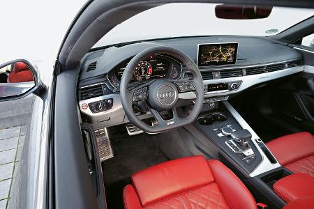 Audi S5, Cockpit