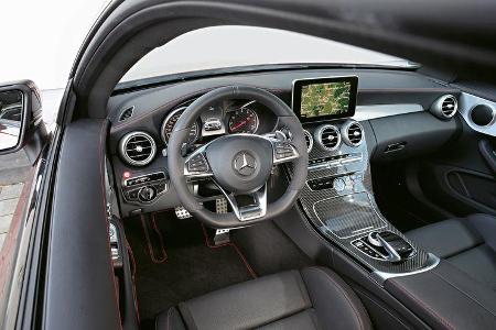 Mercedes AMG C 43 Coupé, Cockpit