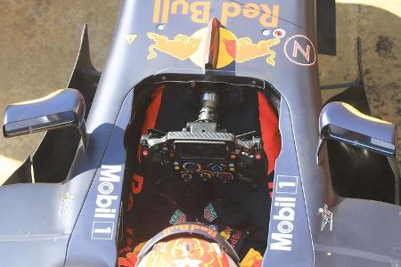 Max Verstappen - Red Bull - Formel 1 - Test - Barcelona - 10. März 2017
