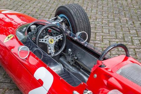 John Surtees - Motorsport- F1 - Ferrari 158