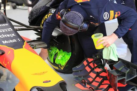 Daniel Ricciardo - Red Bull - Formel 1 - Test - Barcelona - 1. März 2017