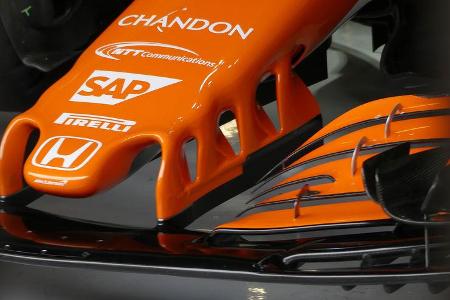 Fernando Alonso - McLaren - Formel 1 - Test - Barcelona - 1. März 2017