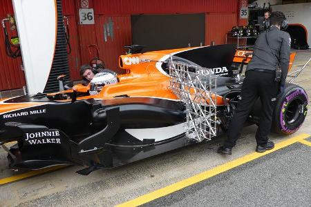 Fernando Alonso - McLaren - Formel 1 - Test - Barcelona - 1. März 2017