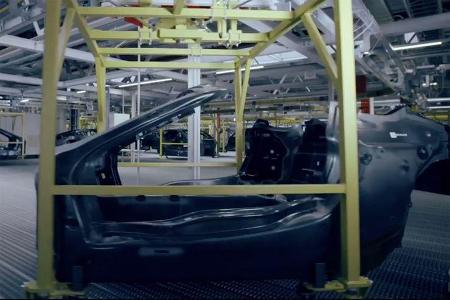 BMW i8 Roadster Teaser