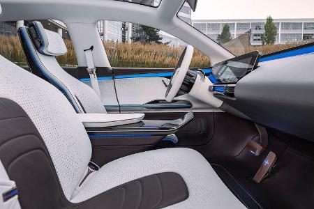 Mercedes Elektroauto SUV Paris Teaser