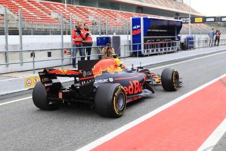 Max Verstappen - Red Bull - Formel 1 - Test - Barcelona - 8. März 2017