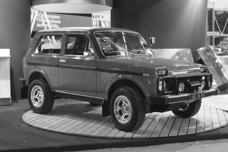 Seine Premiere feierte der Lada Niva 1976. Basis des Modells 2121 war der gleichzeitig 1976 erschienene Shiguli / Lada 2106.