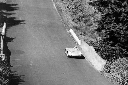 Edgar Barth besiegte beim Großen Preis von Deutschland 1957 im Spyder die versammelte Formel 2-Elite.