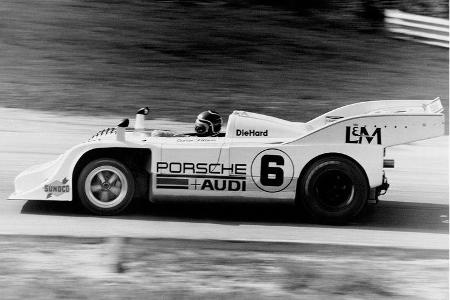 Schon 1972 kam es zu einer ersten Kooperation von Porsche und dem Amerikaner Roger Penske. Gegen die bislang überlegenen McL...